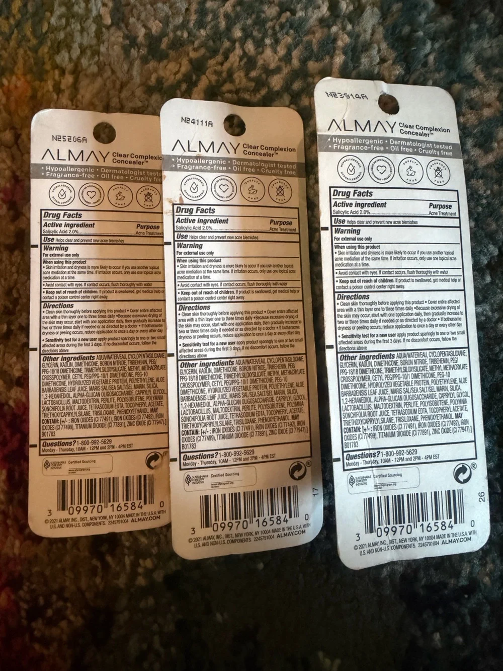 3 Almay Clear Complexion Concealers - 300 Medium